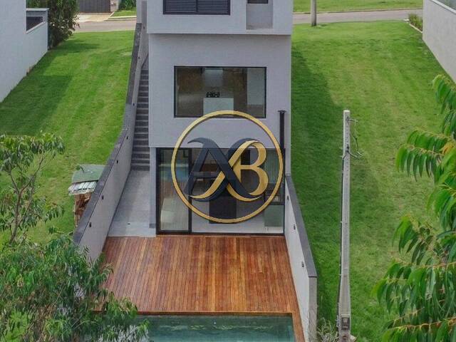 Casa em condomínio para Venda em Santana de Parnaíba - 2