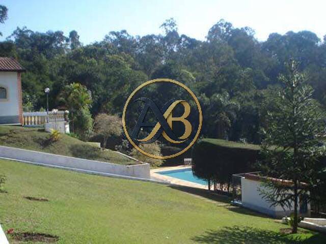 Casa para Venda em Santana de Parnaíba - 4