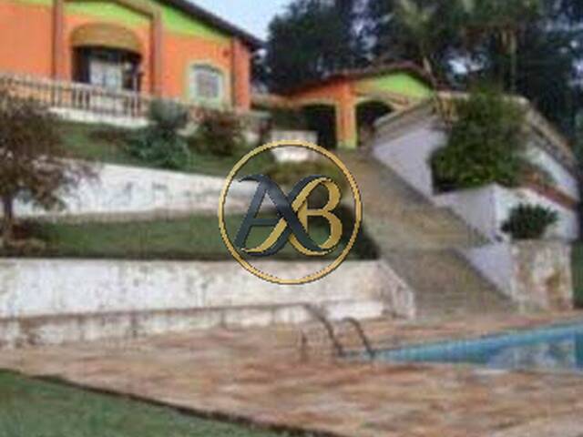 Casa para Venda em Santana de Parnaíba - 5