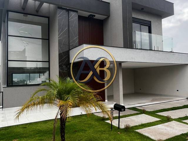 Casa para Venda em Santana de Parnaíba - 3
