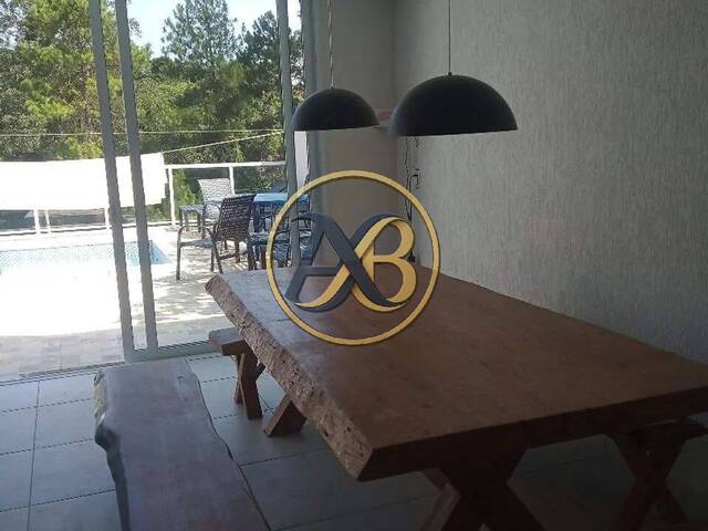 Casa para Venda em Santana de Parnaíba - 3
