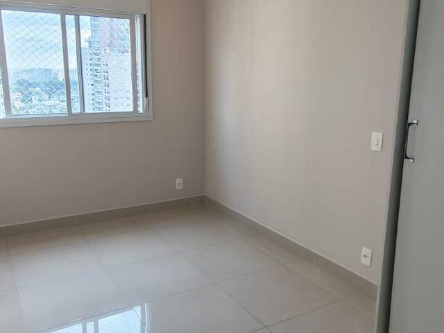 Apartamento para Locação em Barueri - 2