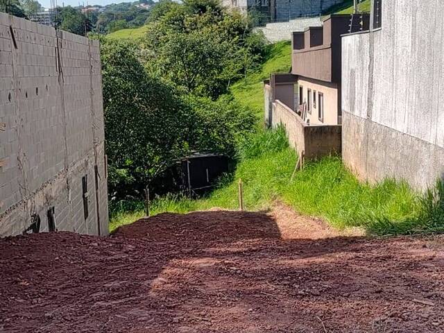 Área para Venda em Cajamar - 3