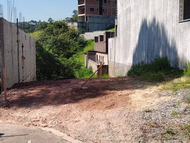 Área para Venda em Cajamar - 2