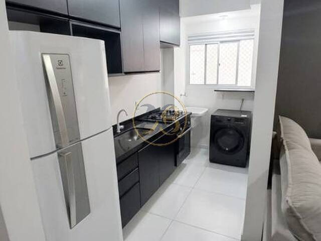 Apartamento para Venda em Santana de Parnaíba - 5