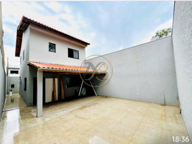 Casa para Venda em Cajamar - 3